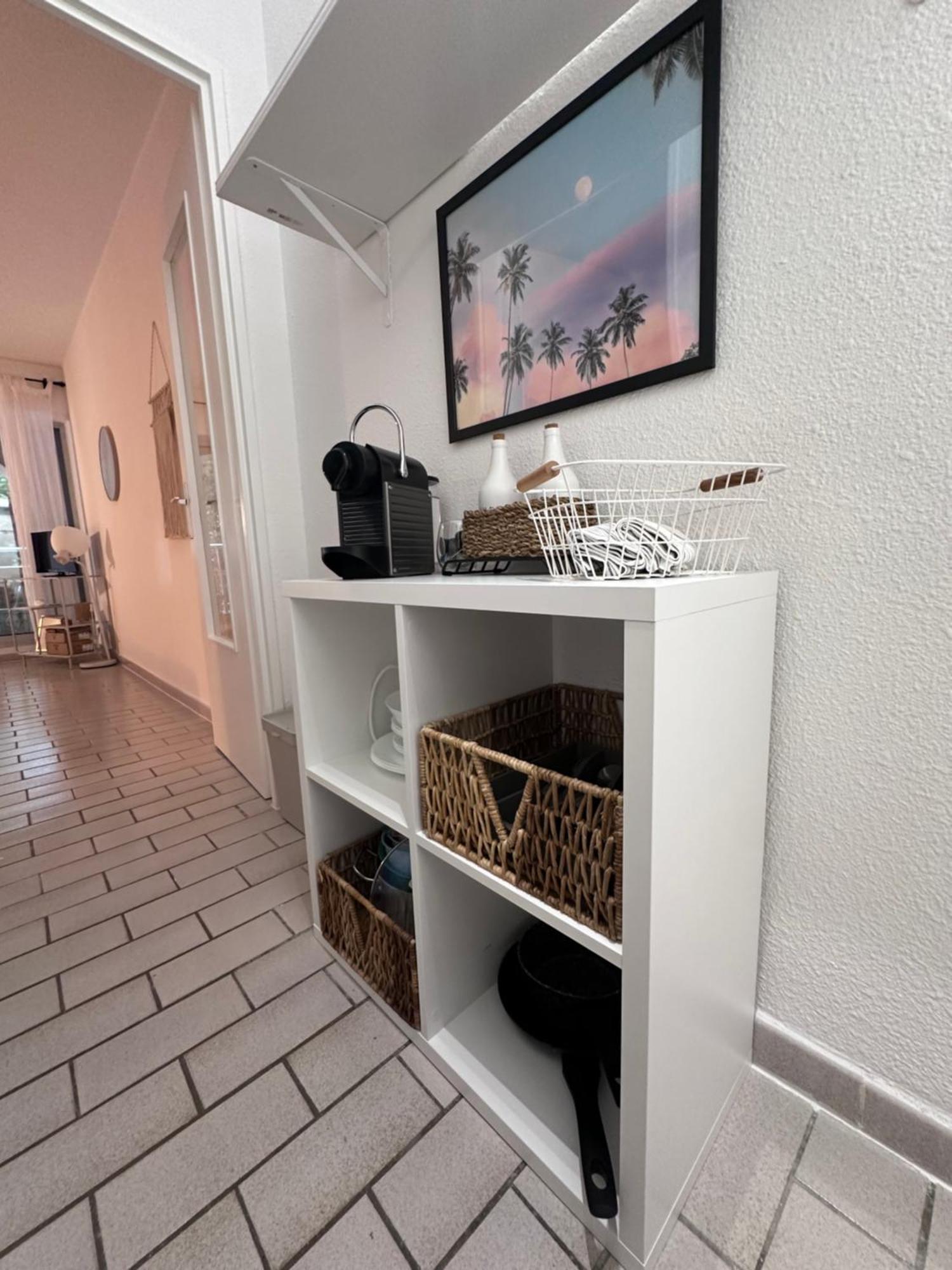 Studio Sur Le Port De Hyeres - A 2Min Des Plages, Clim & Balcon المظهر الخارجي الصورة